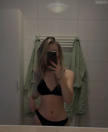 Kira Karambole