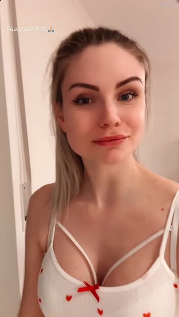 Kira Karambole