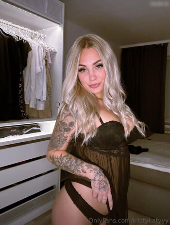 kitttykatyyy