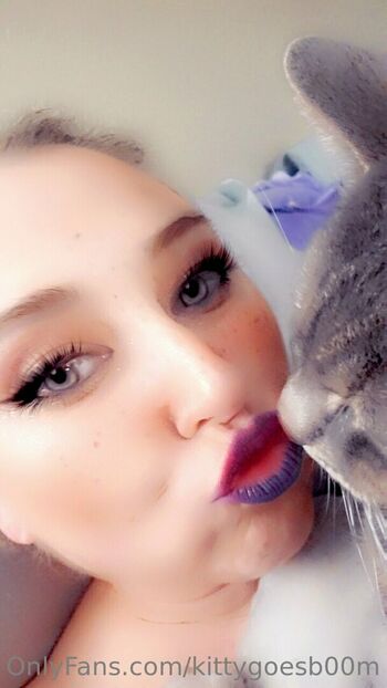 kittygoesb00m