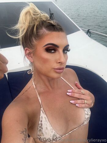 kylierayxo