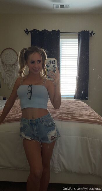 kylietaylorxo
