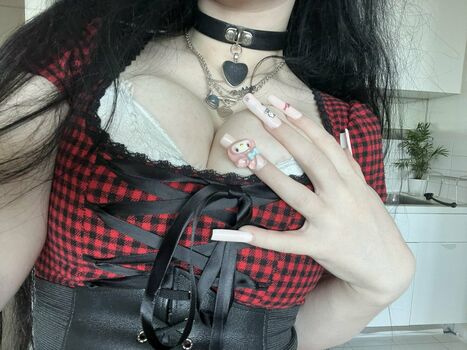 laararose