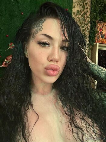 Lacey Jayne