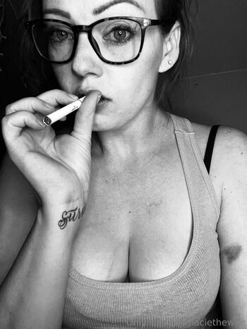 laciethewife