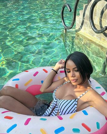 Ladyboy_maria