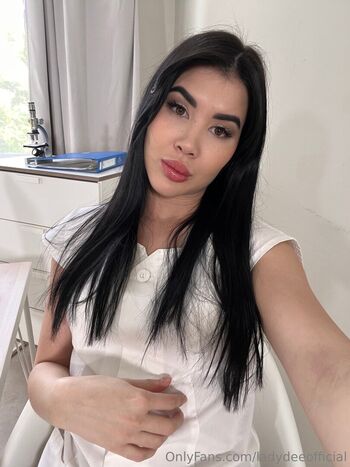 ladydeeofficial