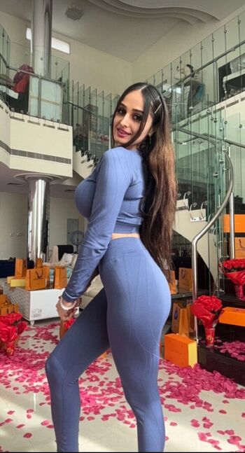 Lana Rose