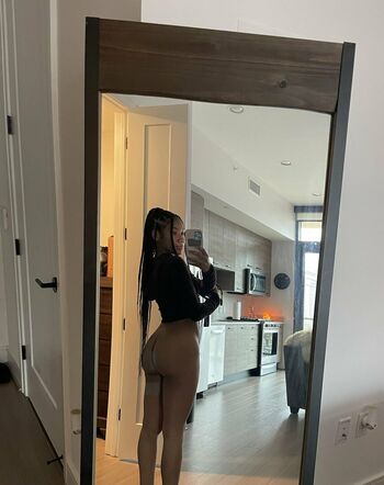lanayisgreattt