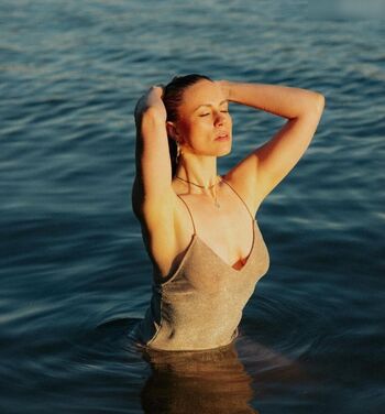 Lara Dandelion Seibert
