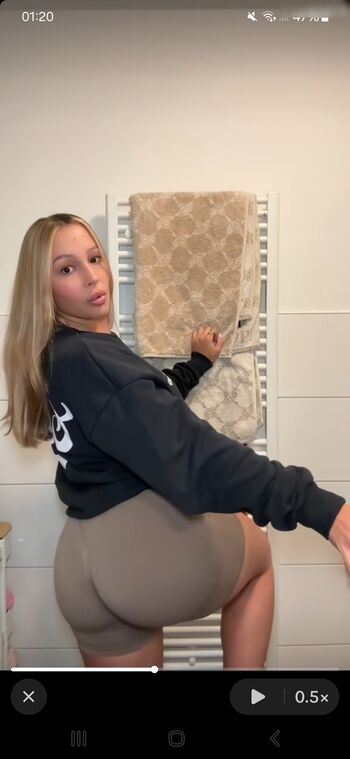 Lara_tepper