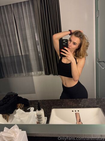 lareinatay
