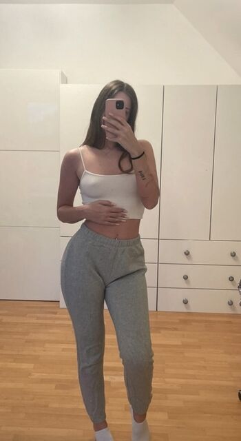 Larissaxra