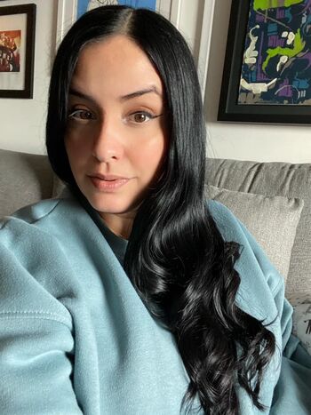 Laura Stylez