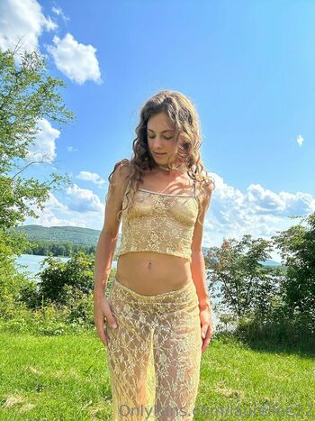 laurellee22