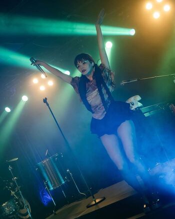 Lauren Mayberry