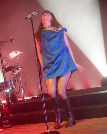 Lauren Mayberry