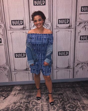 Laurie Hernandez
