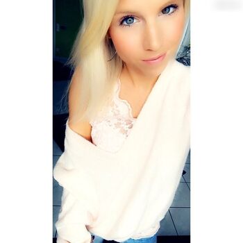 Lea (sunshineee_ms)