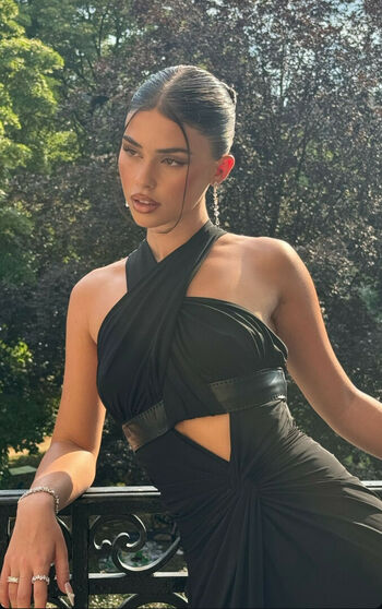 Leah Halton