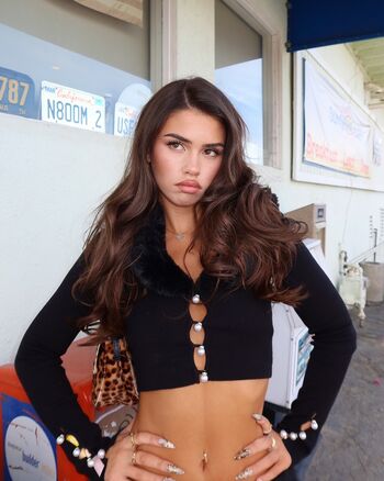 Leah Halton