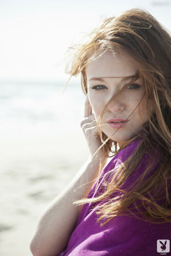 Leanna Decker