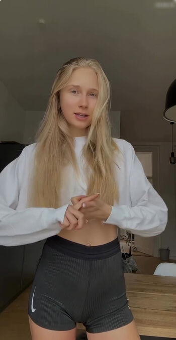 Lee Paulina