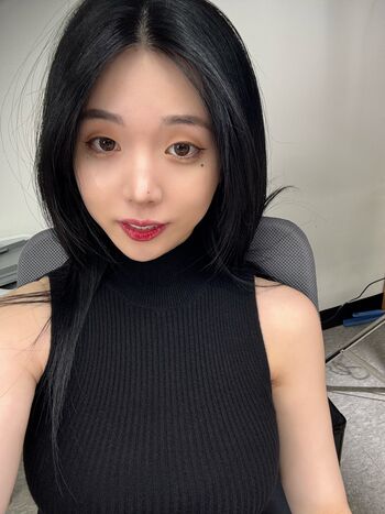 Lee Yeonwoo