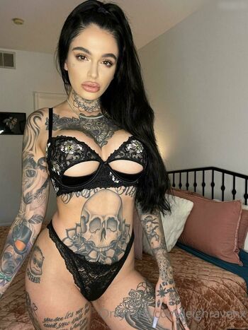 Leigh Raven