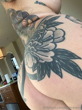 Leigh Raven