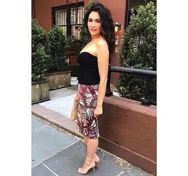 Lela Loren
