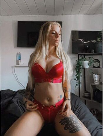 Lena_mxb