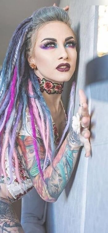 Lena Scissorhands