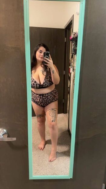 Lenaxxboo