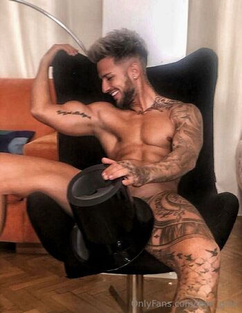 leon_giok