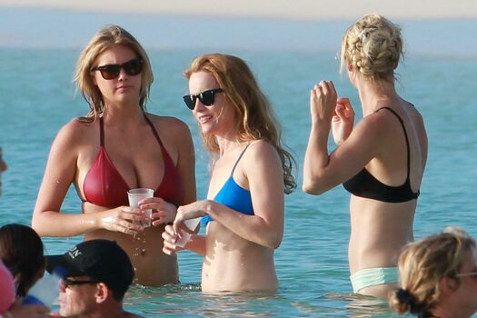 Leslie Mann