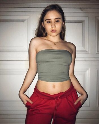 Lexee Smith
