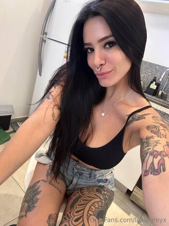 lexiegreyx