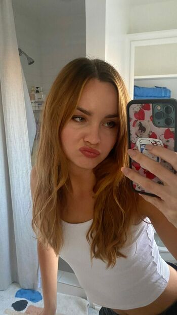 Liana Liberato