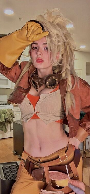 lil_g_cosplay