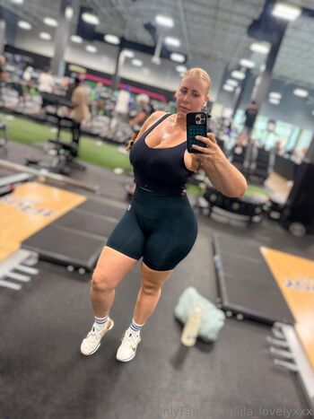 lila_lovelyxxx