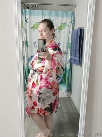 lilbarefootbunny01