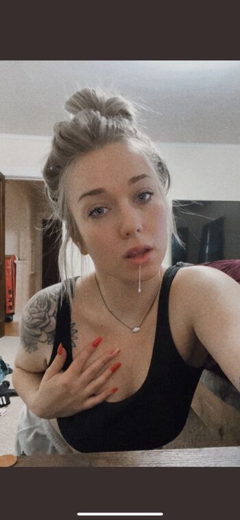 lilblondiebit