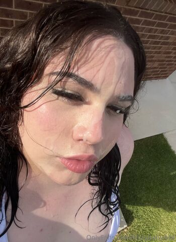 lilcrybaby444