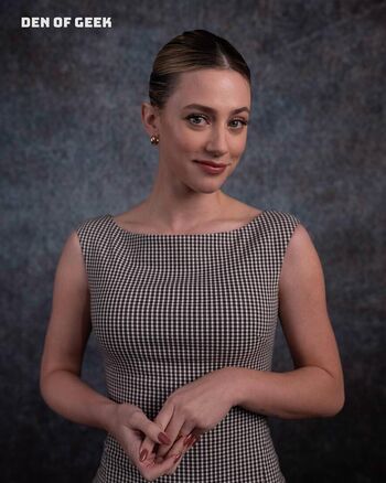 Lili Reinhart