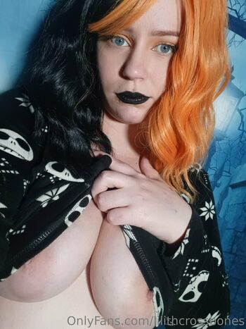lilithcrossbones