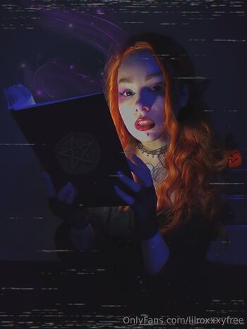 lilroxxxyfree