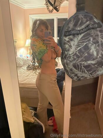 lilstrawbunny