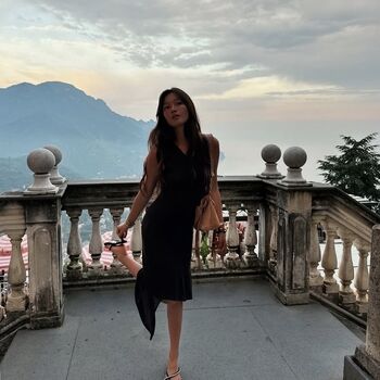 Lily Chee
