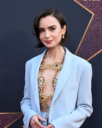 Lily Collins